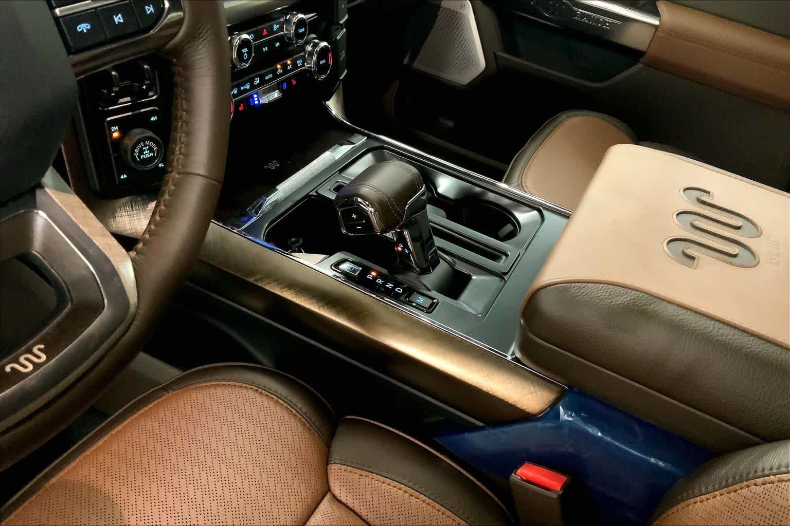 New 2026 Agate Black Metallic Ford King Ranch® image 6