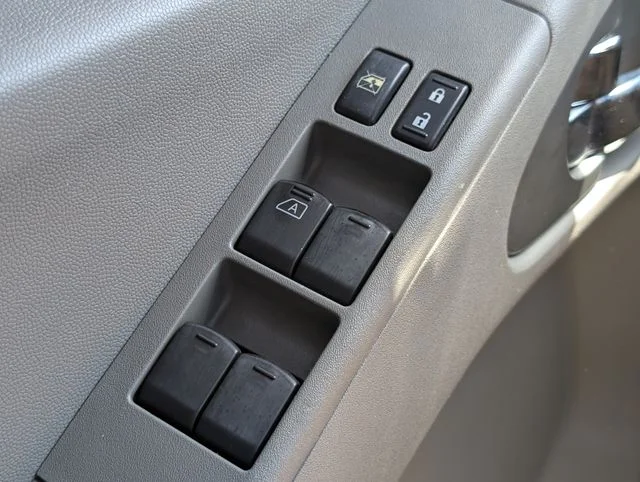 Used 2012 Super Black Nissan SV image 20