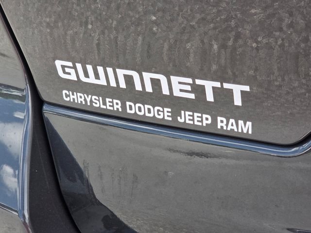 New 2026 Baltic Gray Metallic Clear-Coat Exterior Paint Jeep Altitude image 30