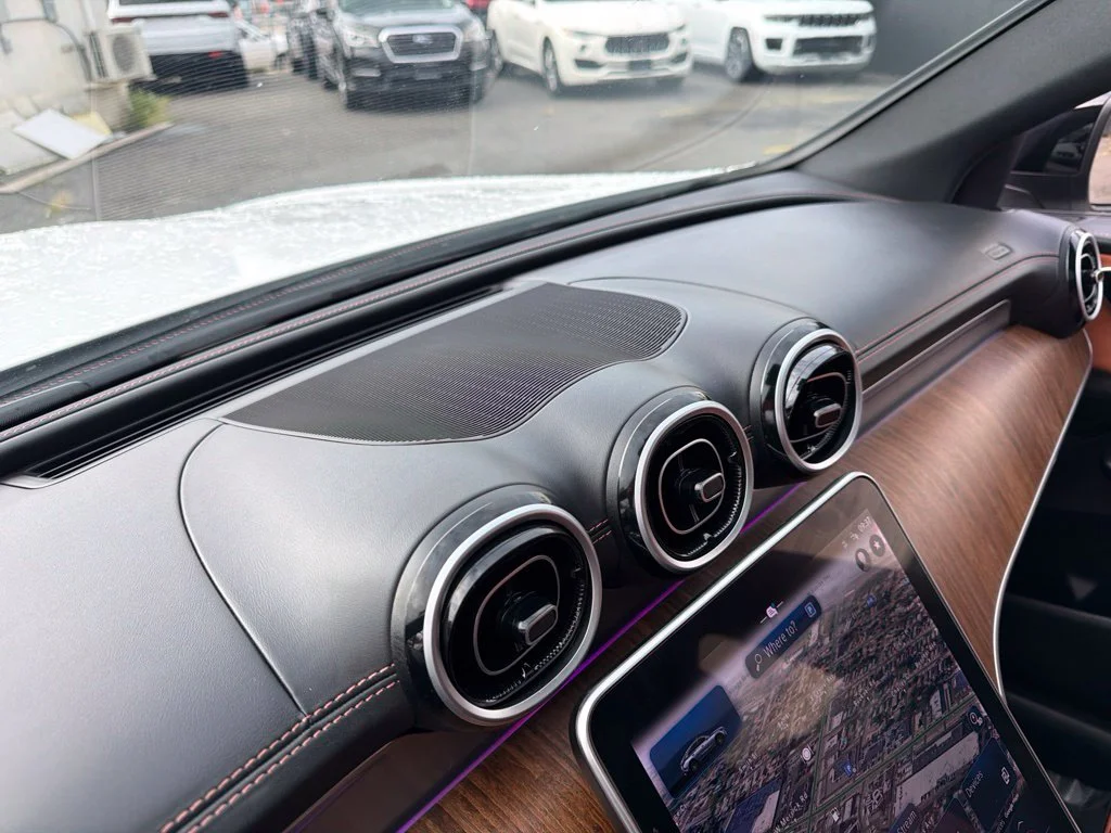 Used 2024 White Mercedes-Benz GLC 300 Coupe image 38