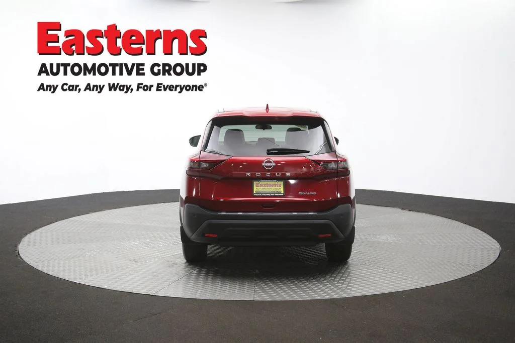 Used 2023 Red Nissan SV image 38