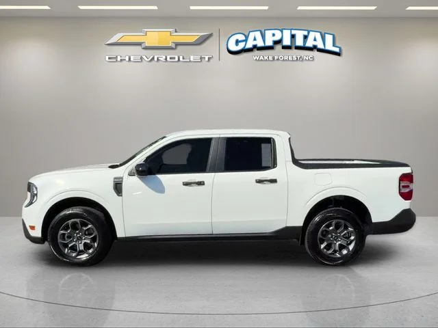 Used 2025 White Ford XLT image 2