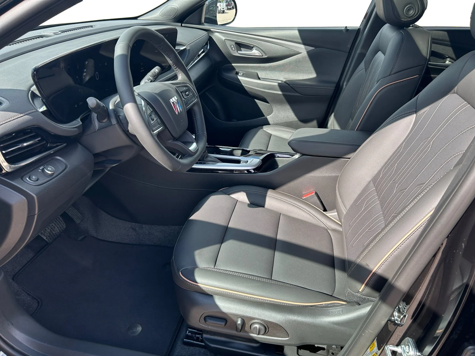 New 2026 Ebony Twilight Metallic Buick Avenir image 14