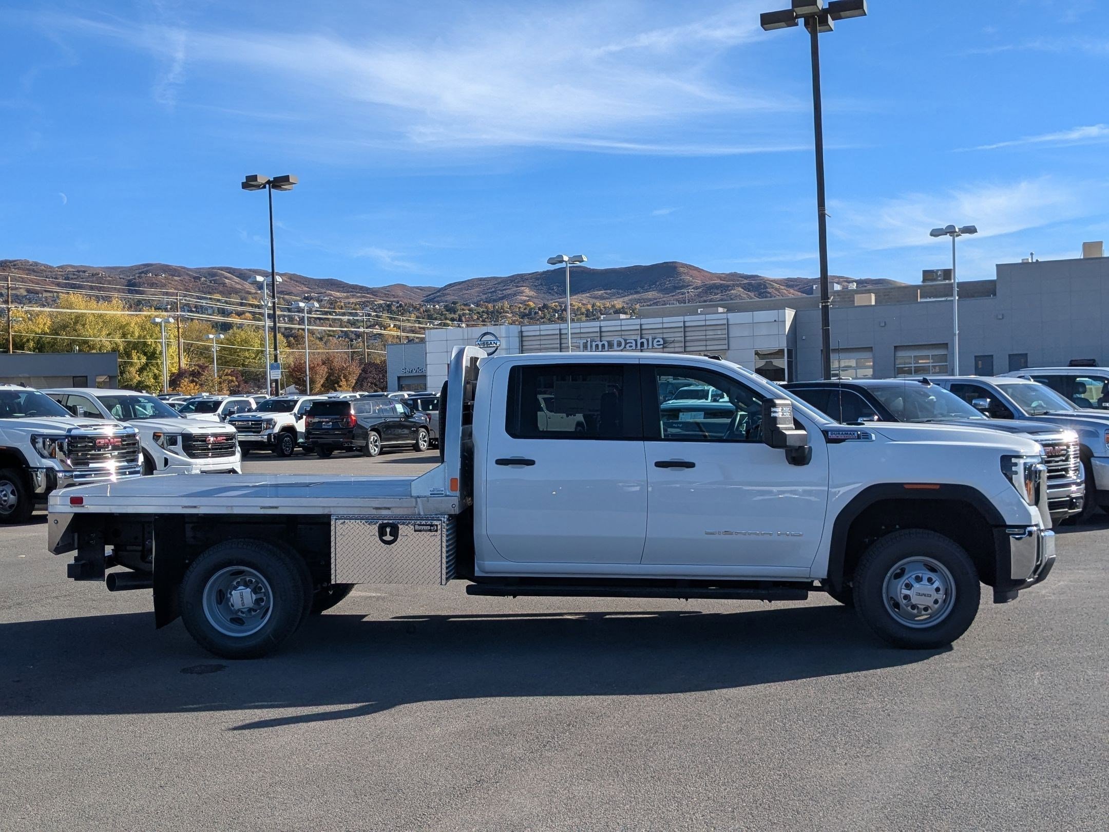 2026 GMC Sierra 3500 Chassis Cab Pro - Photo 6