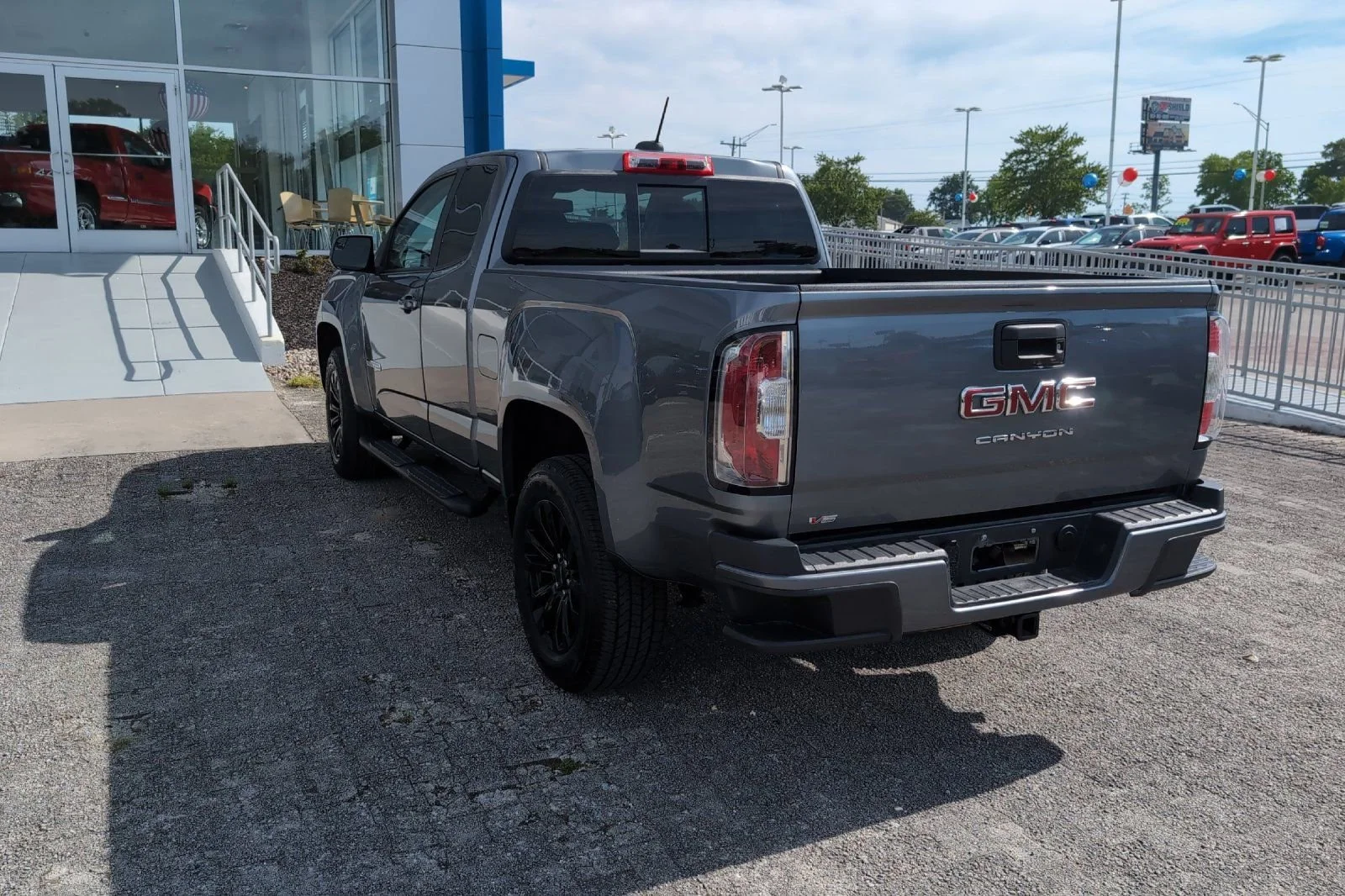 Used 2022 Satin Steel Metallic GMC Elevation image 11