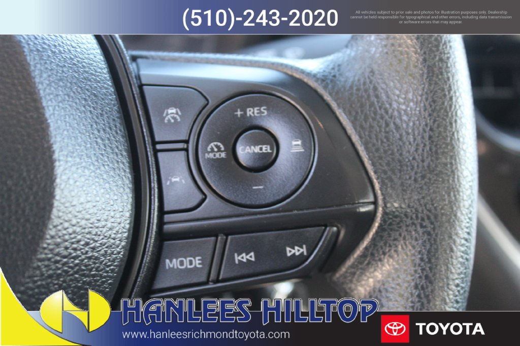 Certified Used 2025  Toyota LE image 27