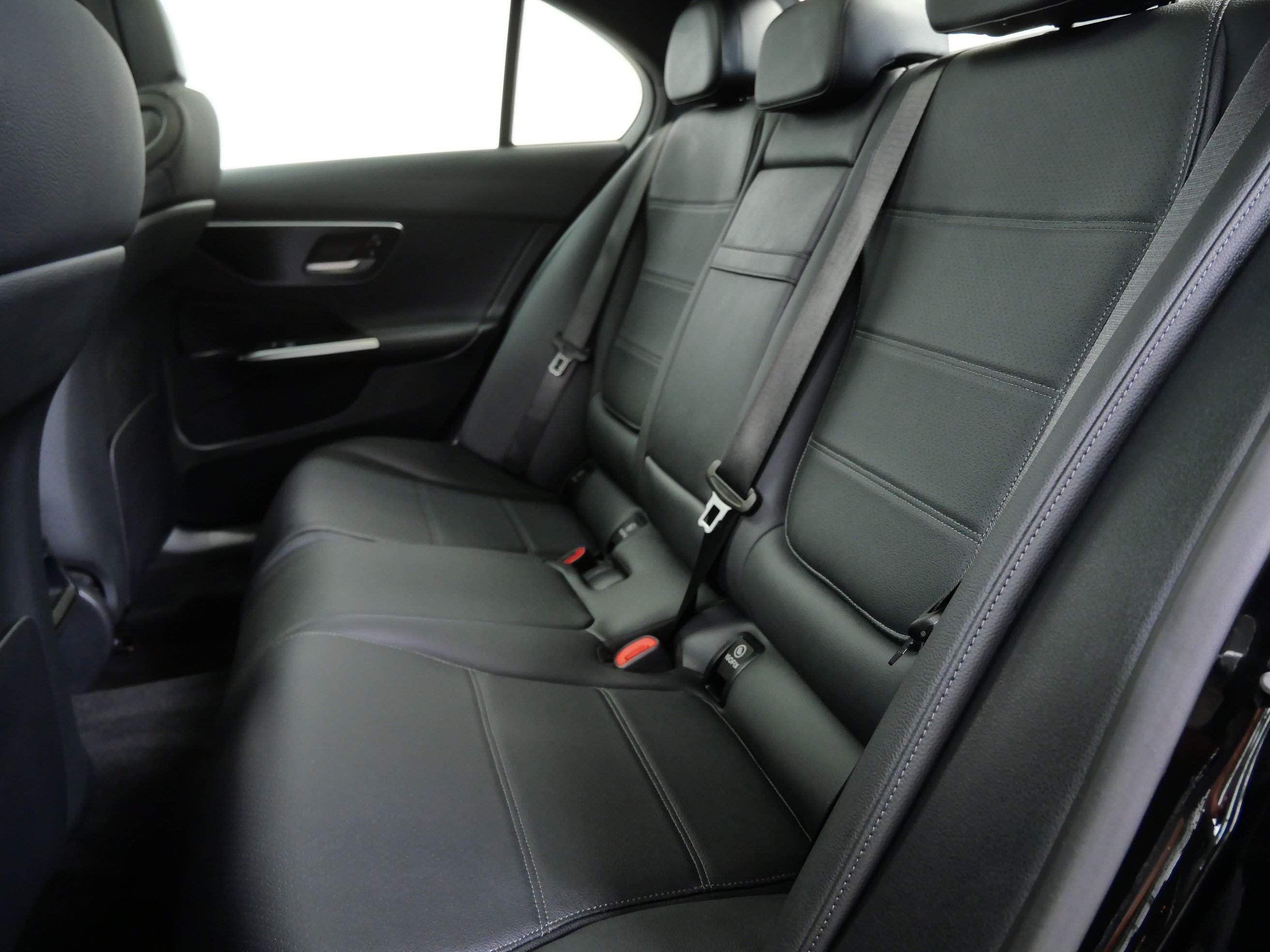 Used 2026 Black Mercedes-Benz C 300 image 17