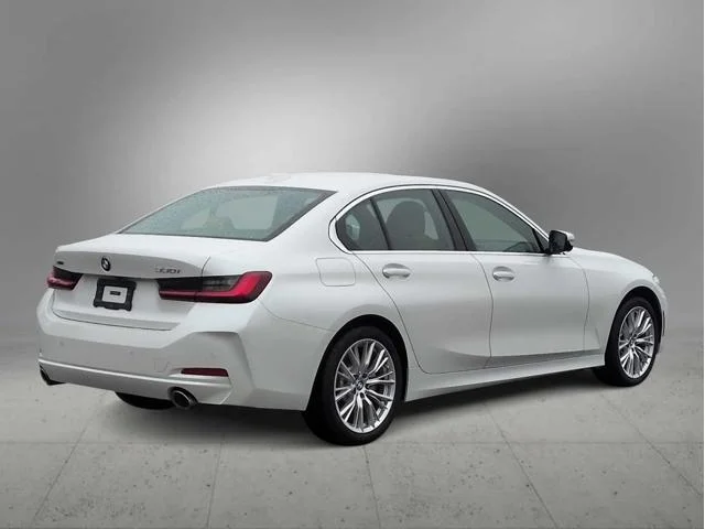New 2024 Mineral White Metallic BMW 330i xDrive image 8
