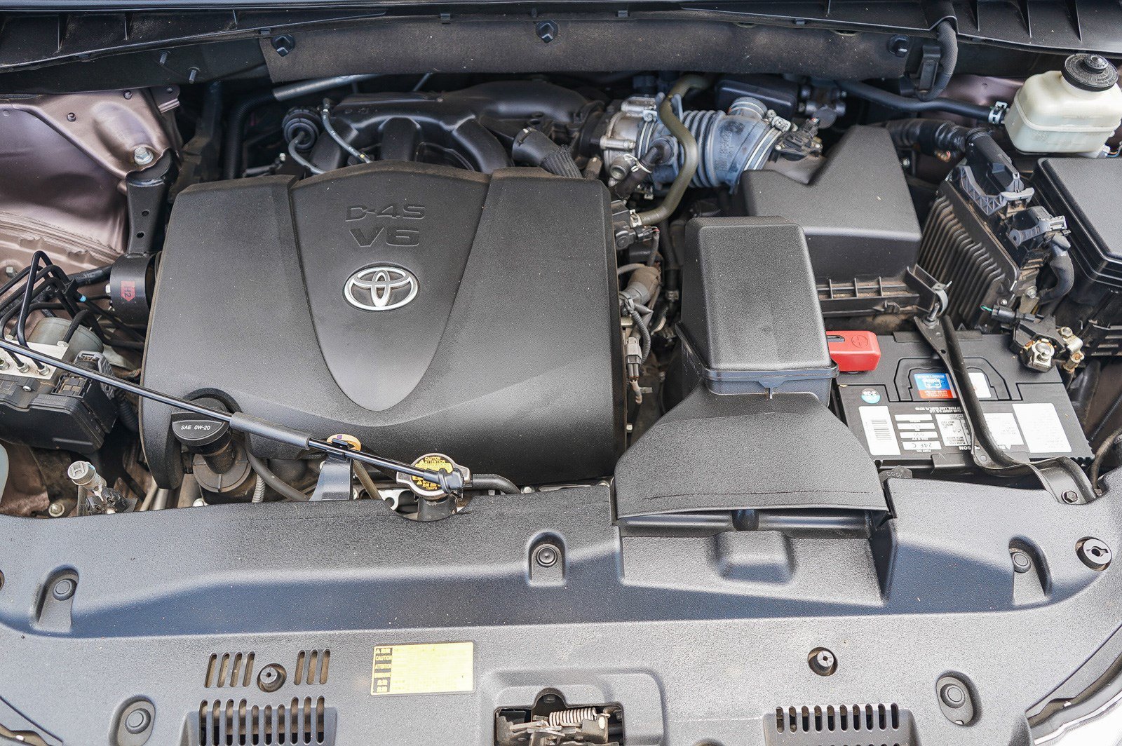 Certified Used 2017 Toasted Walnut Pearl Toyota Limited image 26
