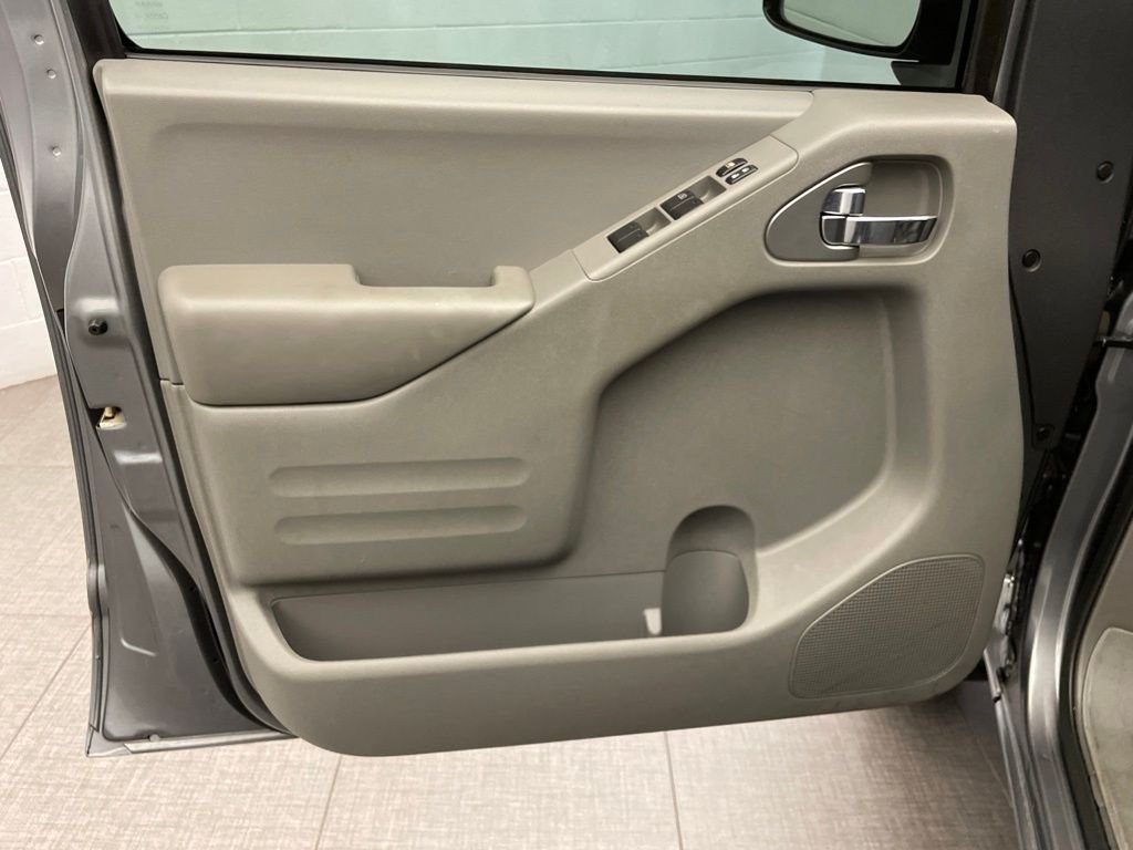 Used 2021 Gray Nissan SV image 20