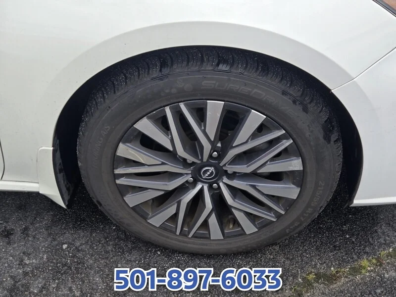 Used 2024 Pearl White NISSAN 2.5 SV image 6