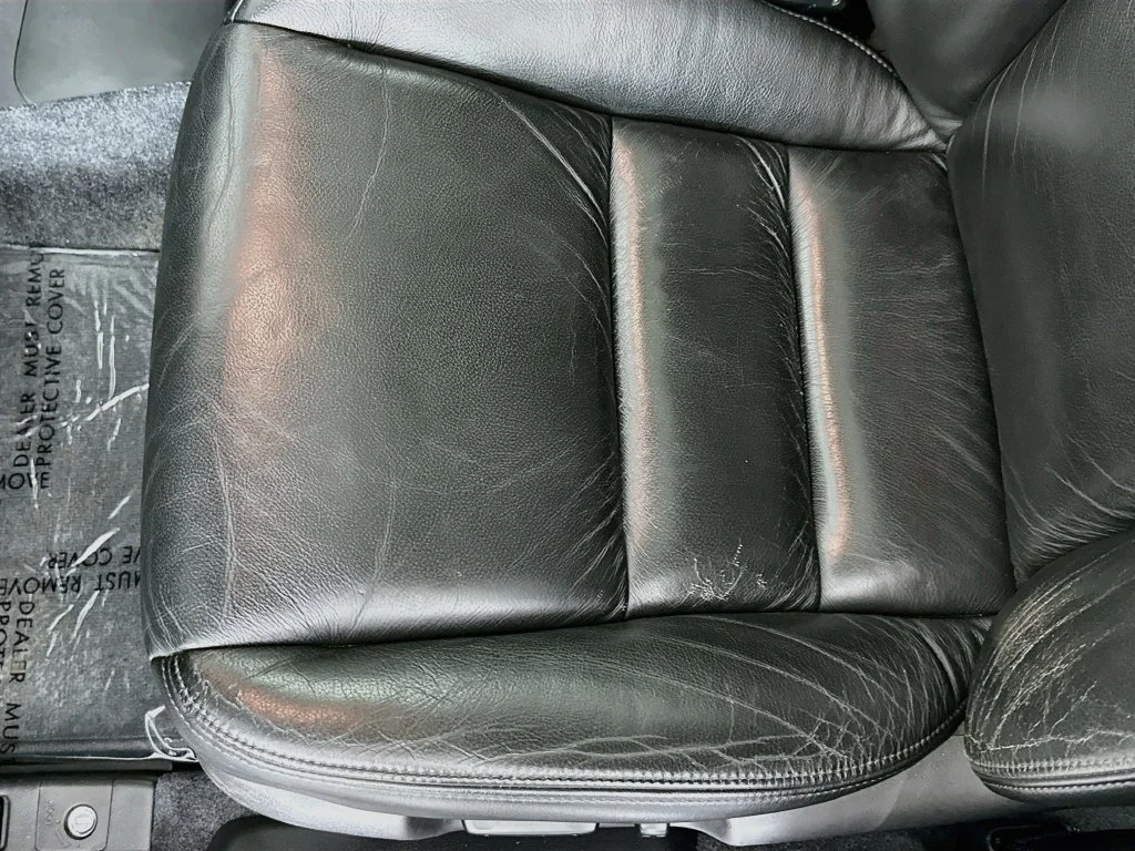 Used 2005 Silver Frost Metallic Honda EX-L image 18