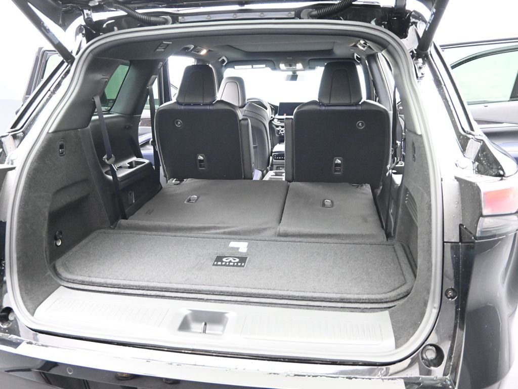 Used 2026 Black INFINITI SPORT image 13