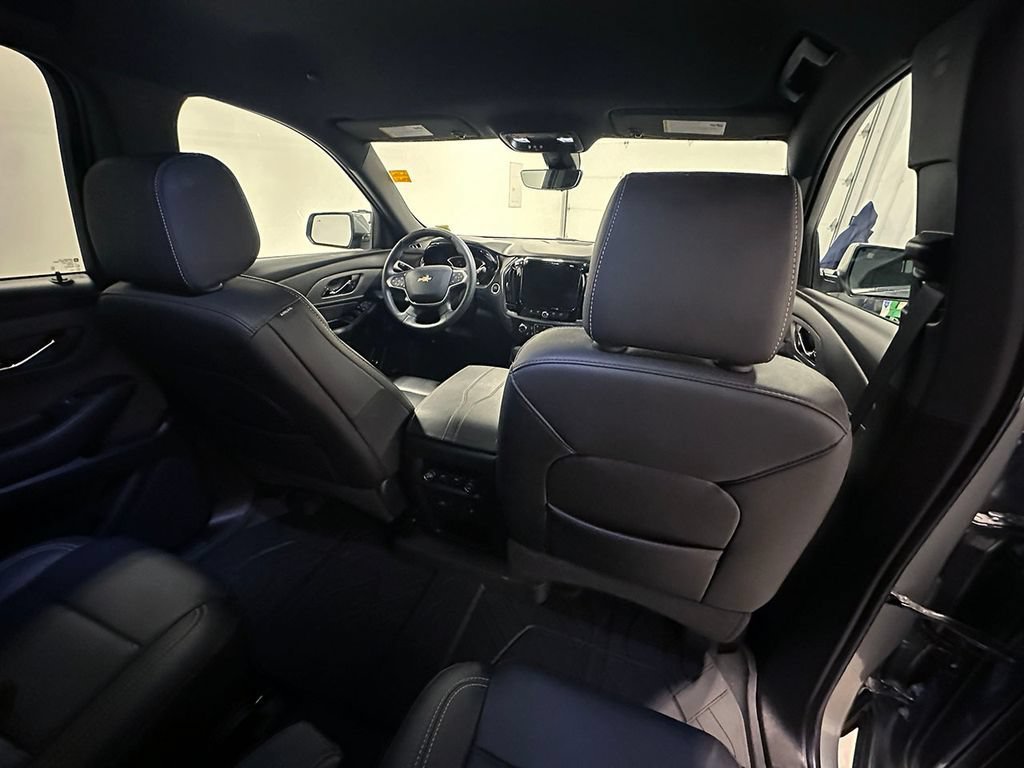 Used 2023 Sterling Gray Metallic Chevrolet LT Leather image 26