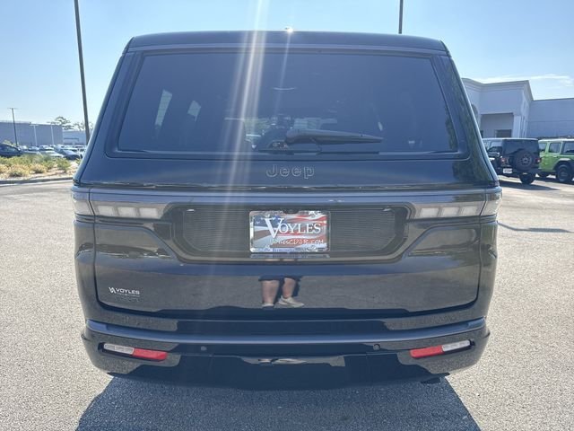 New 2026 Black Jeep Summit Reserve image 6