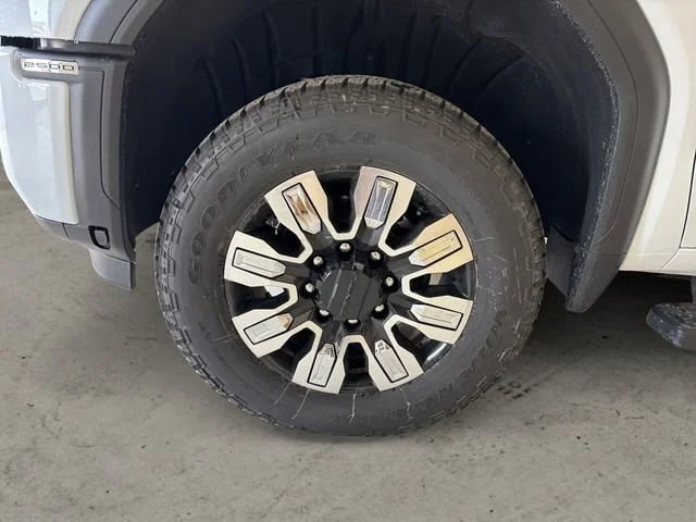 New 2026 Glacier White Tricoat GMC Denali image 15