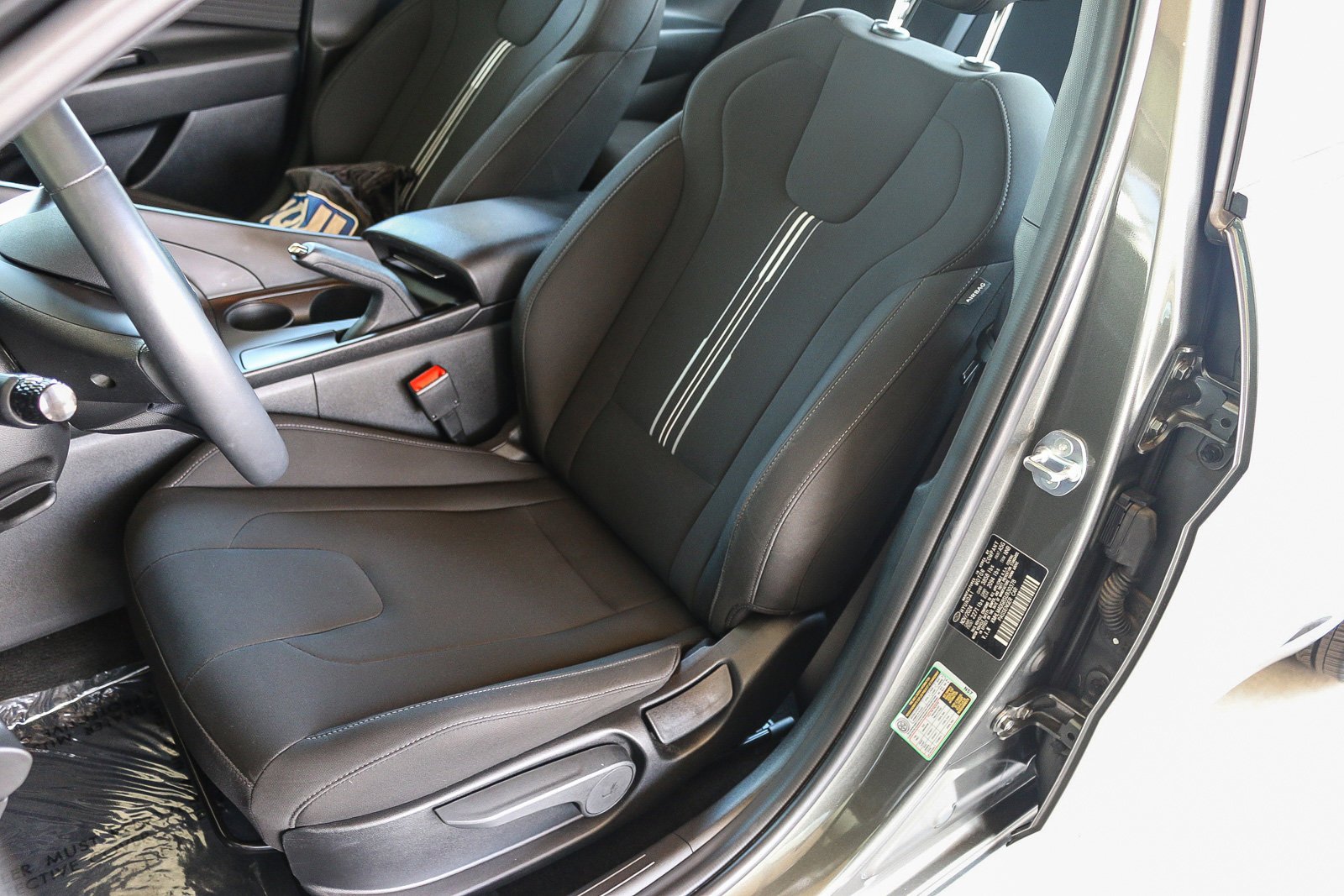 2025 Hyundai Elantra SEL - Photo 23