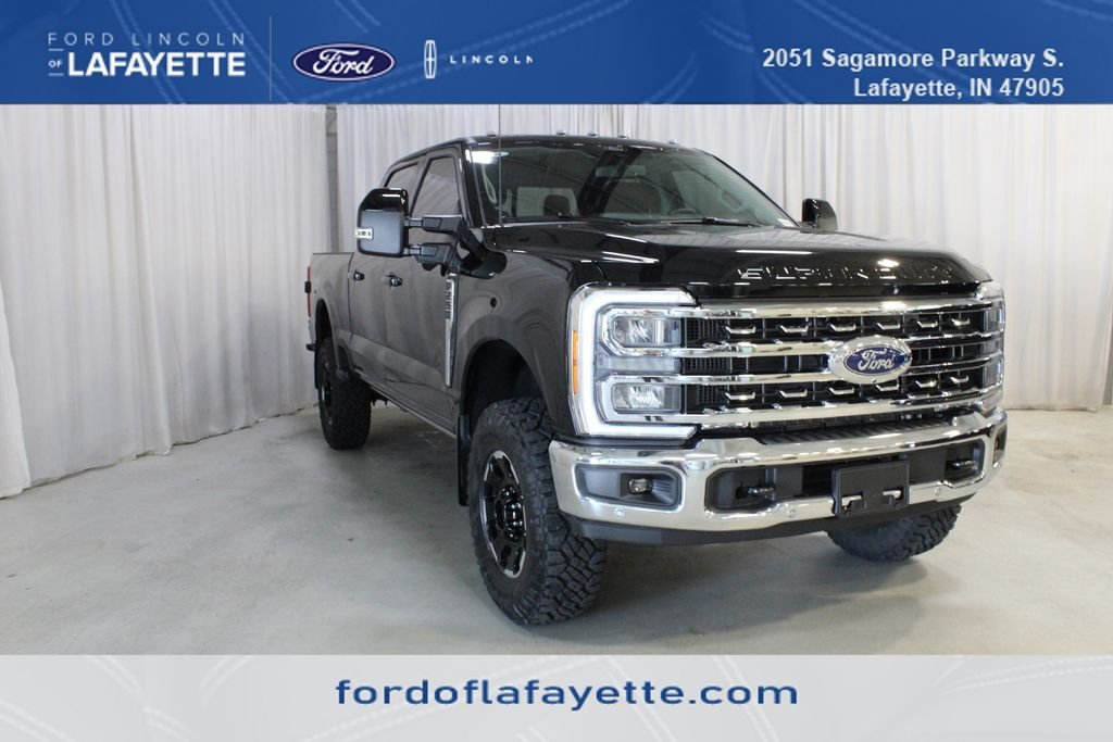 New 2026 Agate Black Metallic Ford  image 1
