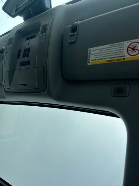 Used 2017 Red GMC Denali image 30