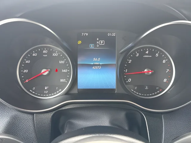 Used 2022 Gray Mercedes-Benz GLC 300 image 14