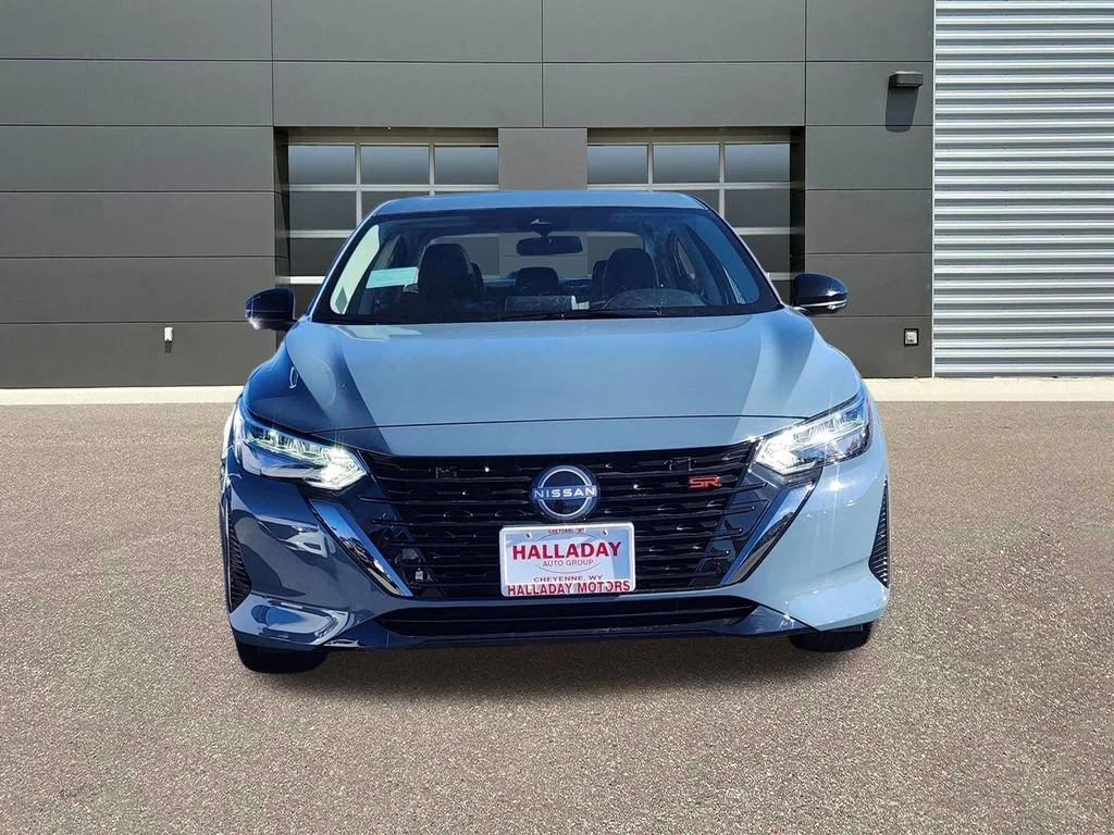 2025 Nissan Sentra SR - Photo 7