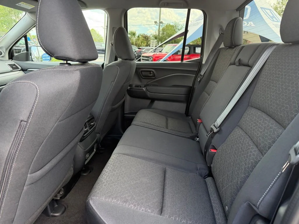 2026 Honda Ridgeline Sport - Photo 11