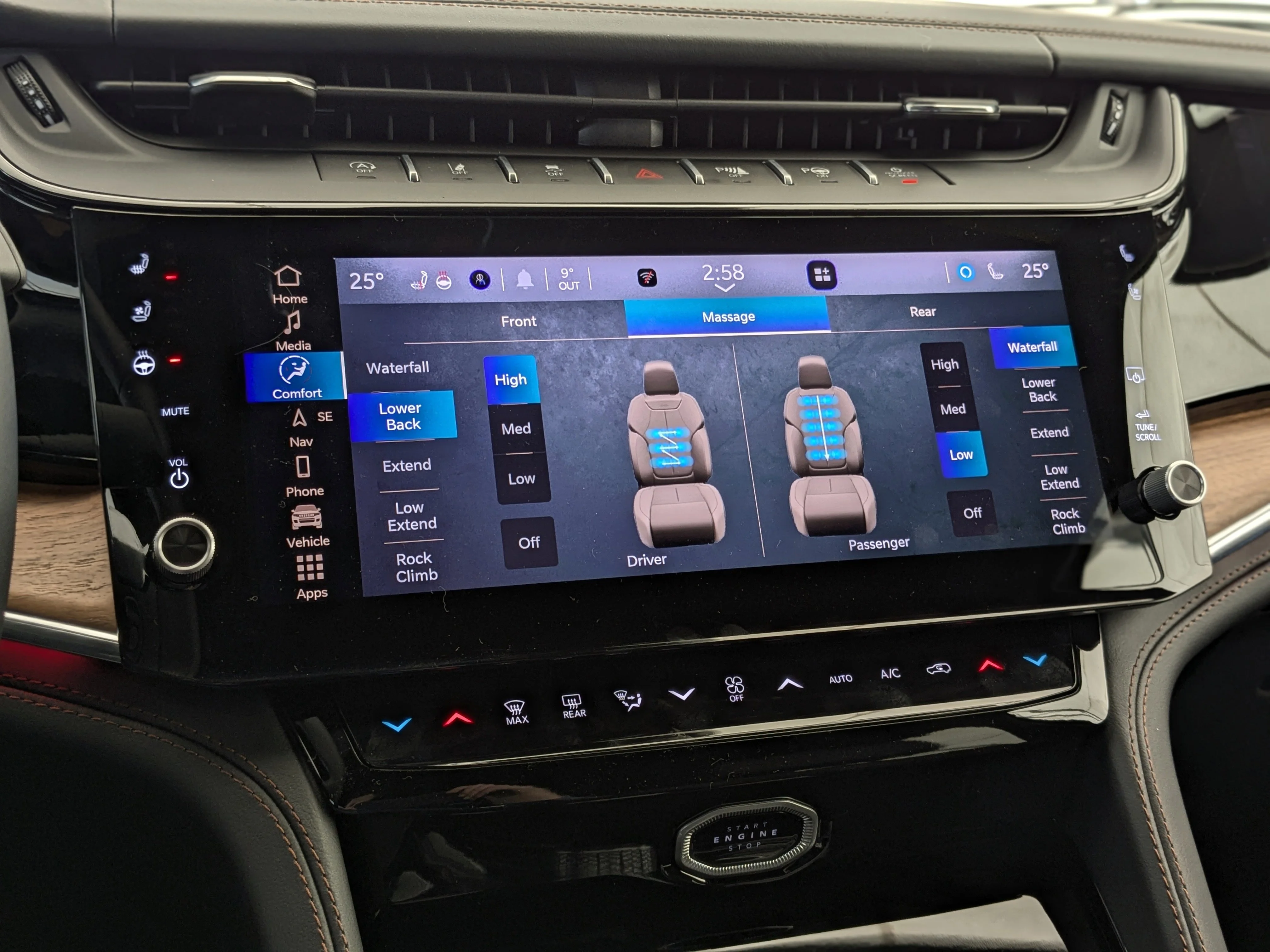 New 2026 White Jeep Summit - - Pano Sunroof - Palermo Lthr - Head-Up Display - Night Vision - Massage Seats & More! image 26