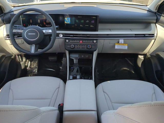 2025 Hyundai Tucson SE - Photo 14