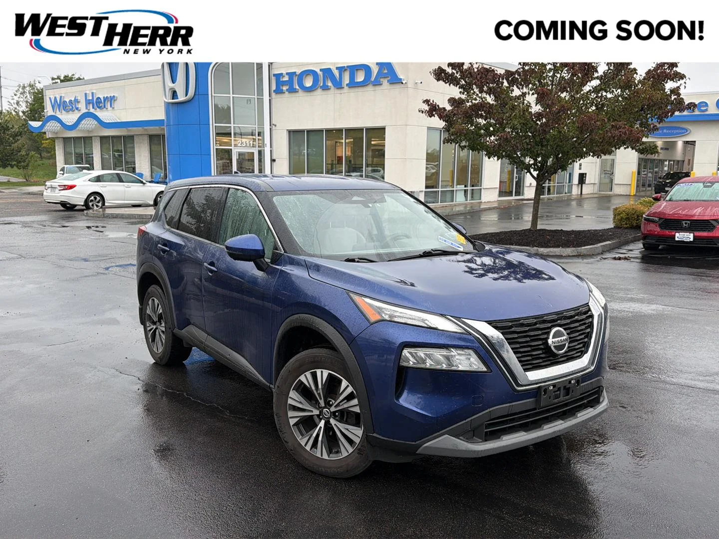 Used 2021 Caspian Blue Metallic Nissan SV image 1