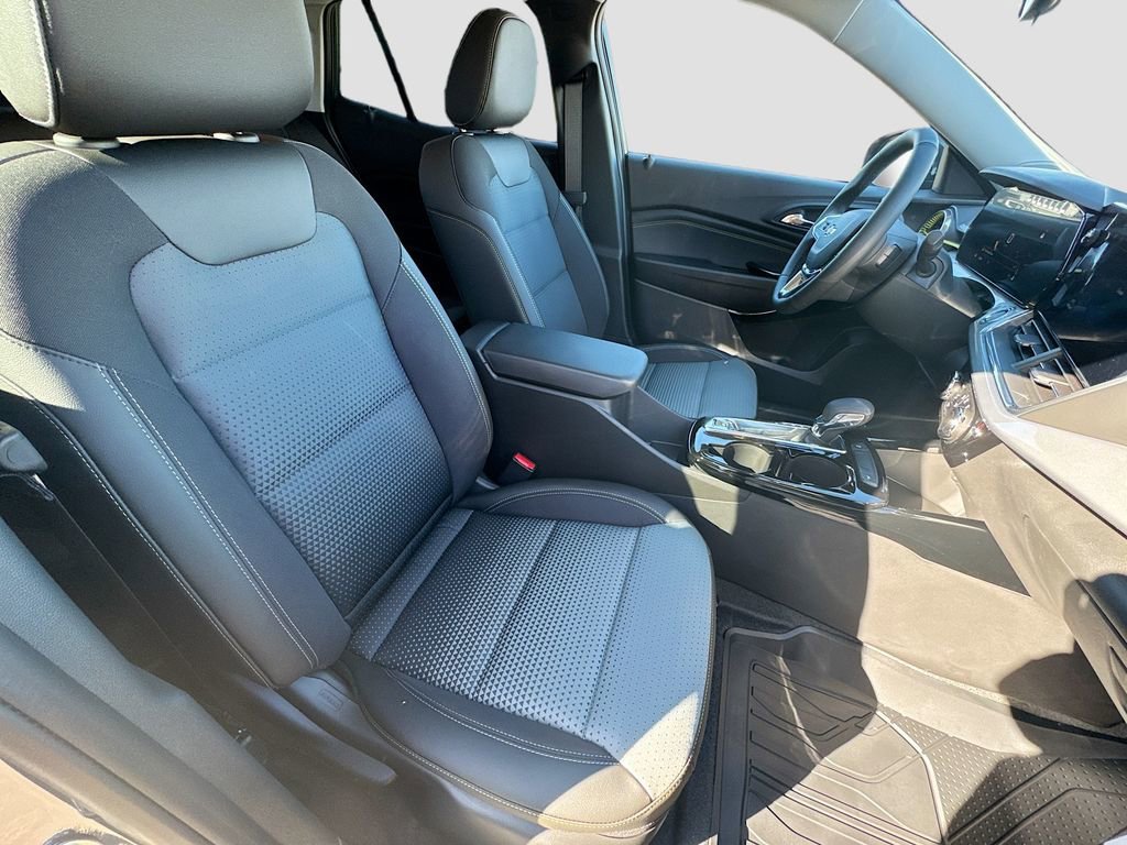 2026 Chevrolet Trax LT - Photo 29