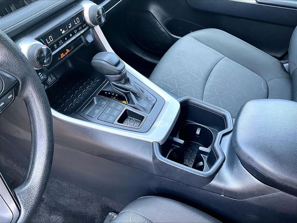Used 2025 Silver Toyota XLE image 20