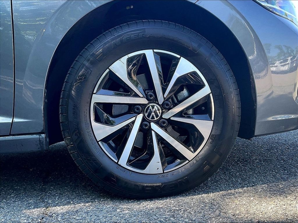 Used 2023 Gray Volkswagen 1.5T S image 7