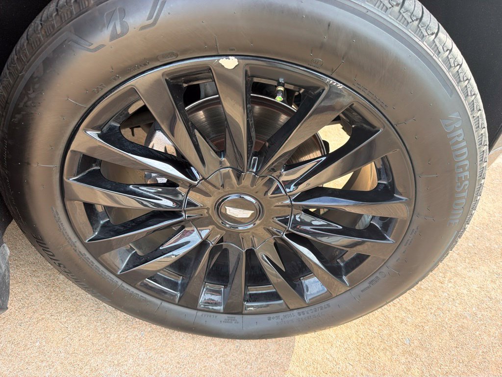 Used 2023 Black Cadillac Premium Luxury image 9
