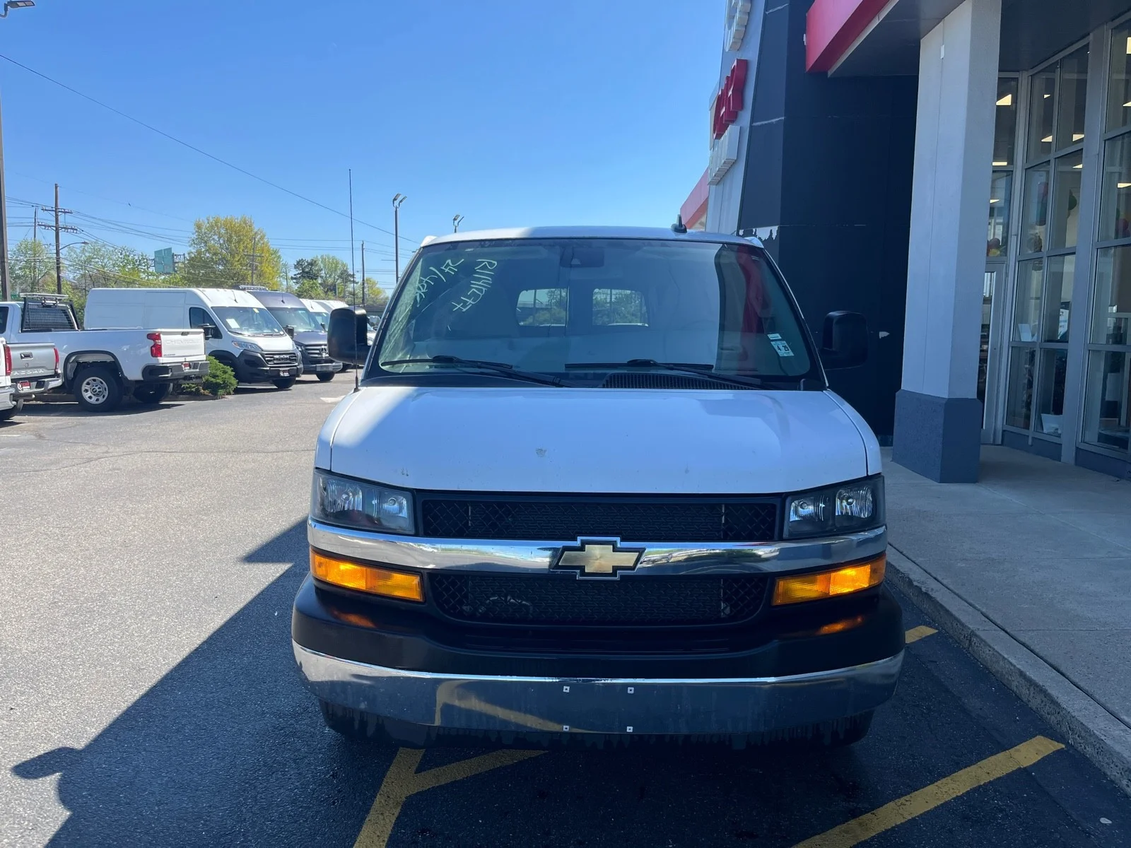 Used 2024 Summit White Chevrolet LT 3500 image 3
