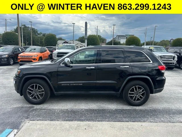 Used 2019 Black Jeep Limited image 3