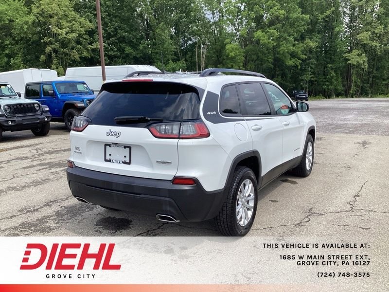 Used 2022 White Jeep Latitude Lux image 7