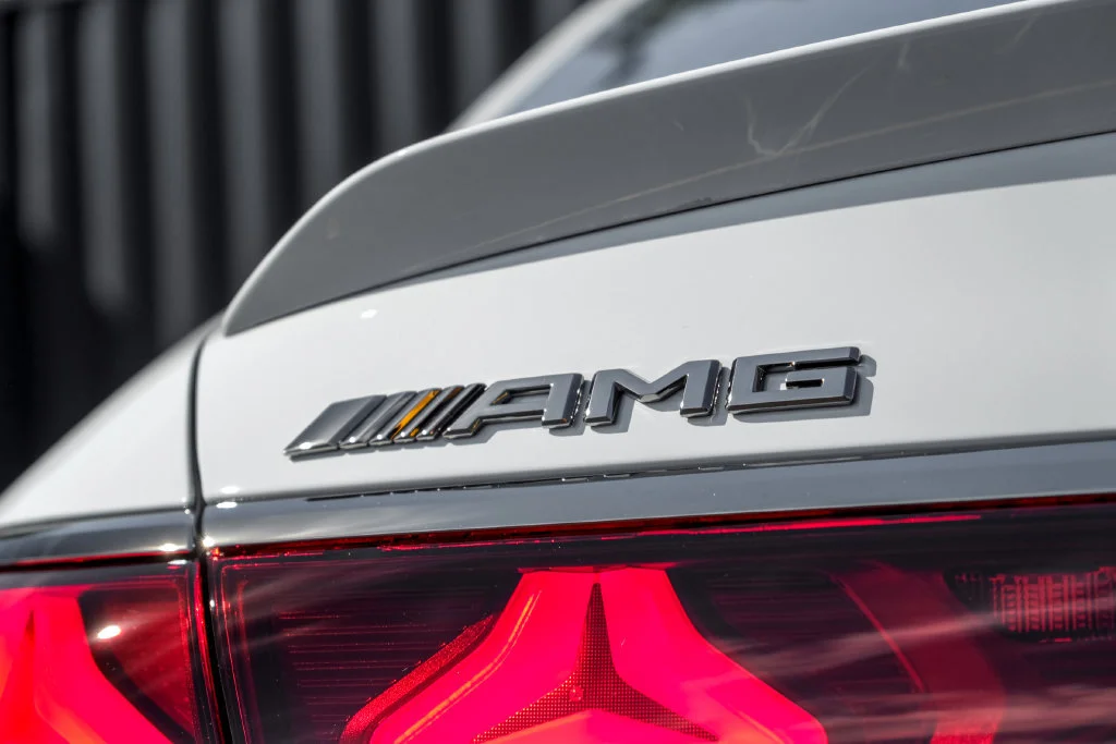 New 2027 MANUFAKTUR Alpine Grey Mercedes-Benz E 53 AMG® image 45