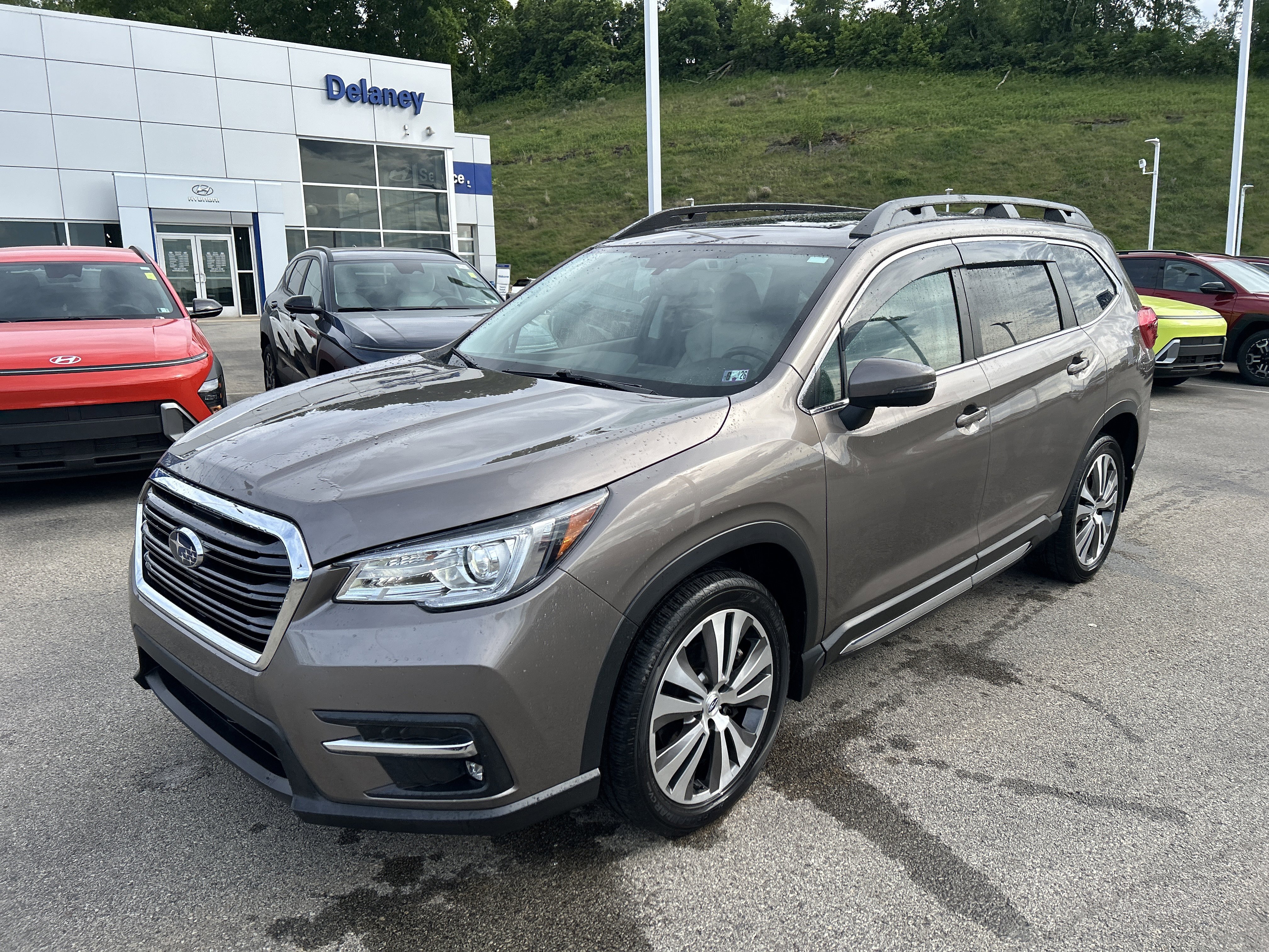 2022 Subaru Ascent Limited - Photo 10