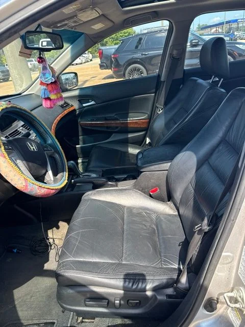 Used 2012 Silver Honda EX-L image 7