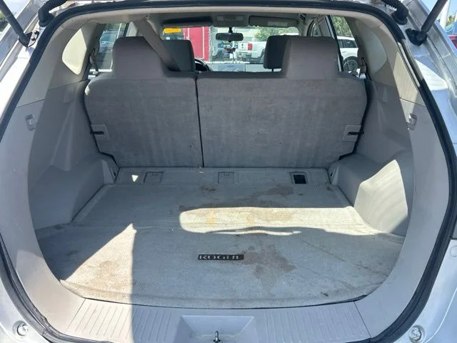 Used 2013 Silver Nissan S image 13