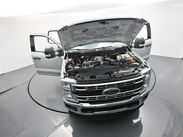 New 2026 Avalanche Ford F-250® XLT image 48