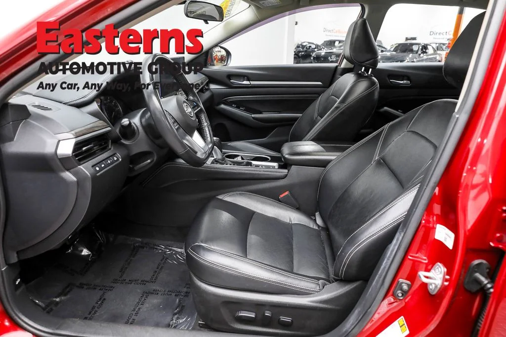 Used 2023 Red Nissan 2.5 SL image 14