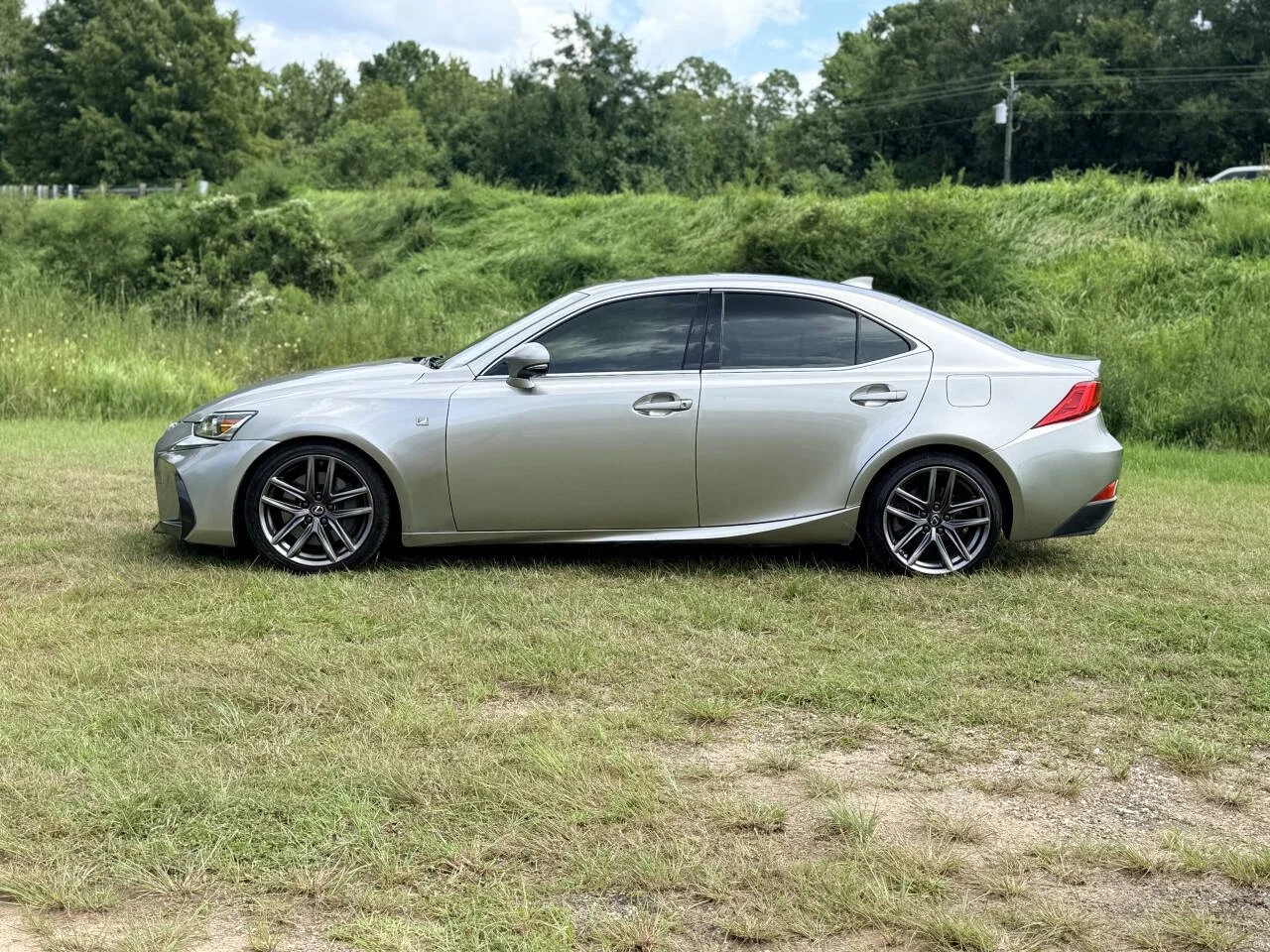 Used 2019 Silver Lexus Base AWD 4dr Sedan image 2