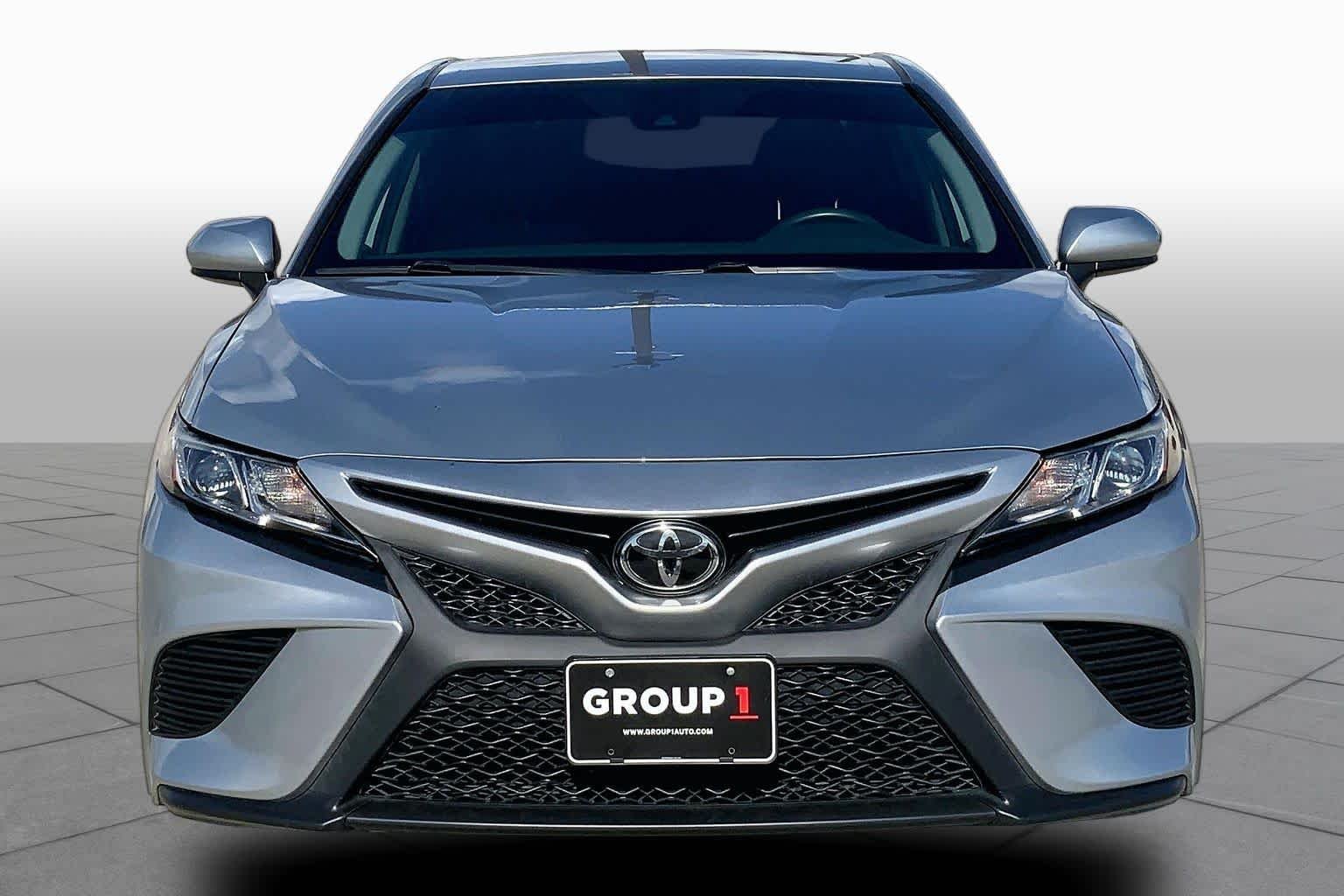 Used 2019 Celestial Silver Metallic Toyota SE image 4