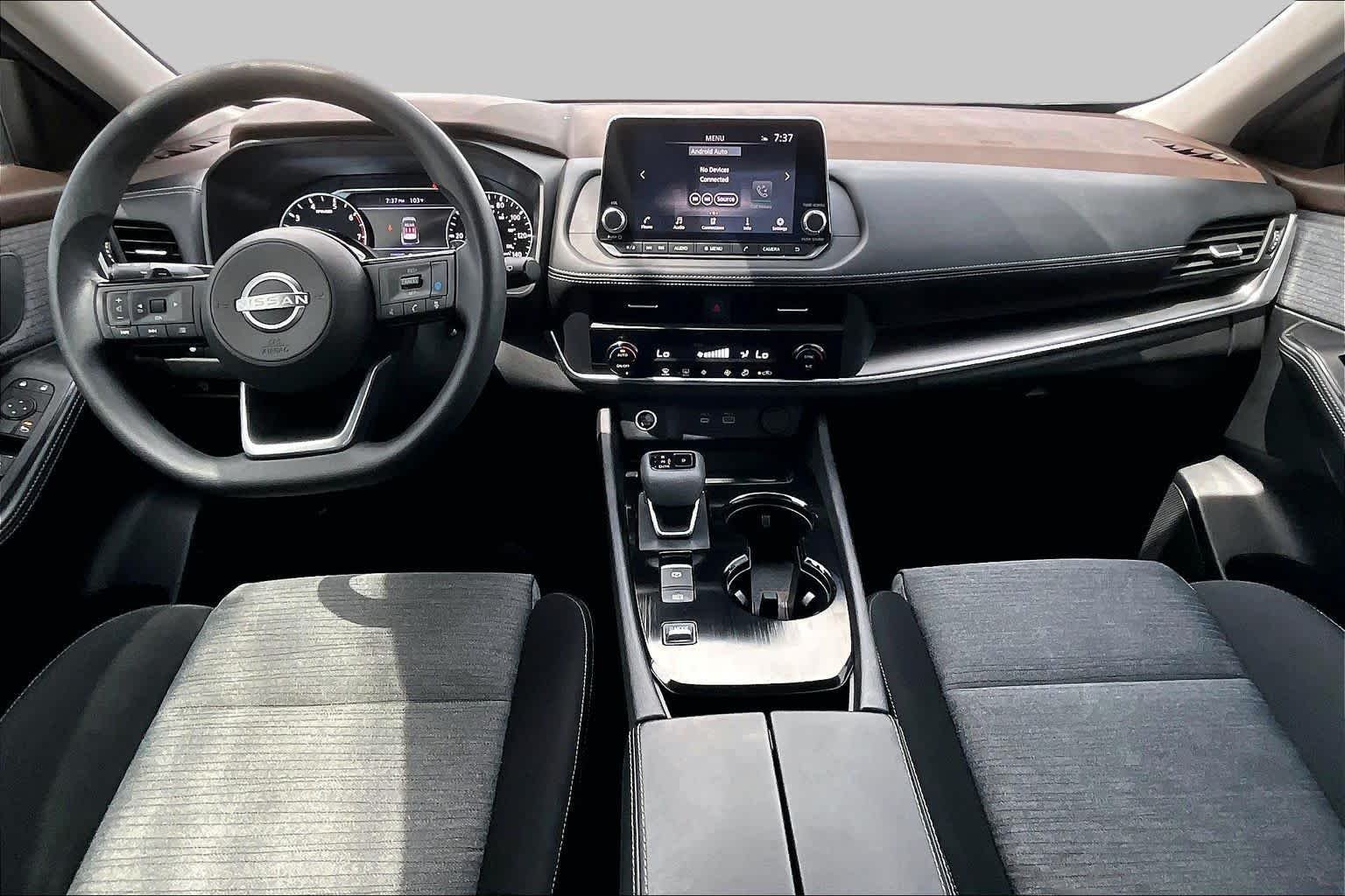 Used 2023 Gun Metallic Nissan SV image 16