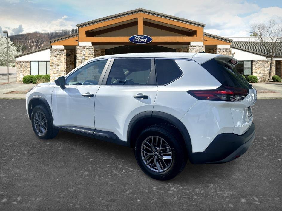 Certified Used 2023 Glacier White Nissan S image 6