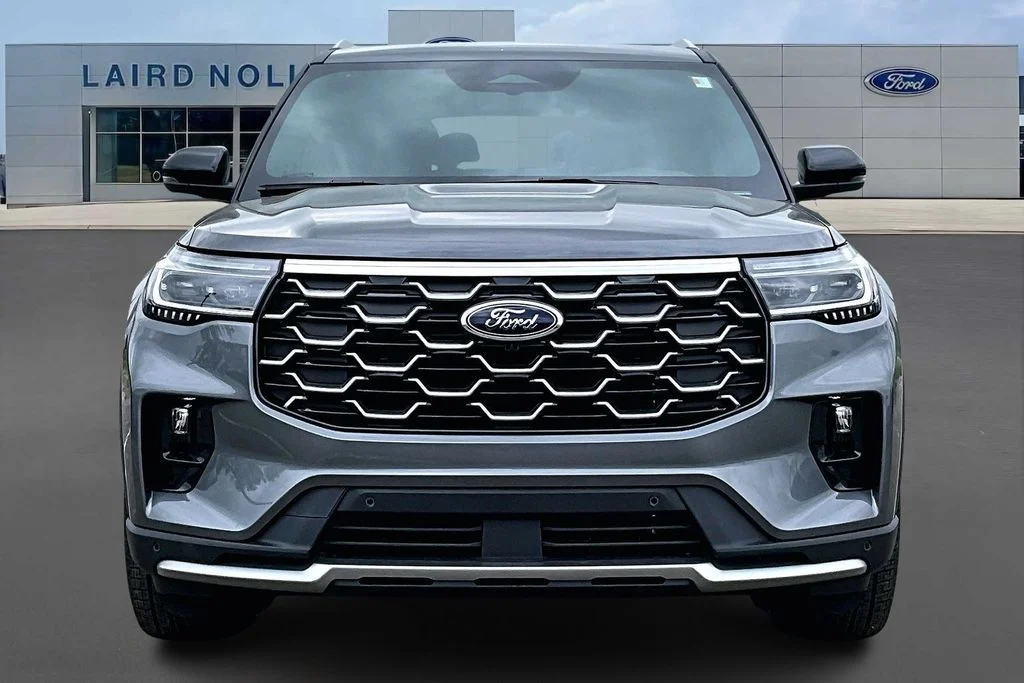 New 2026 Gray Ford Platinum™ image 15