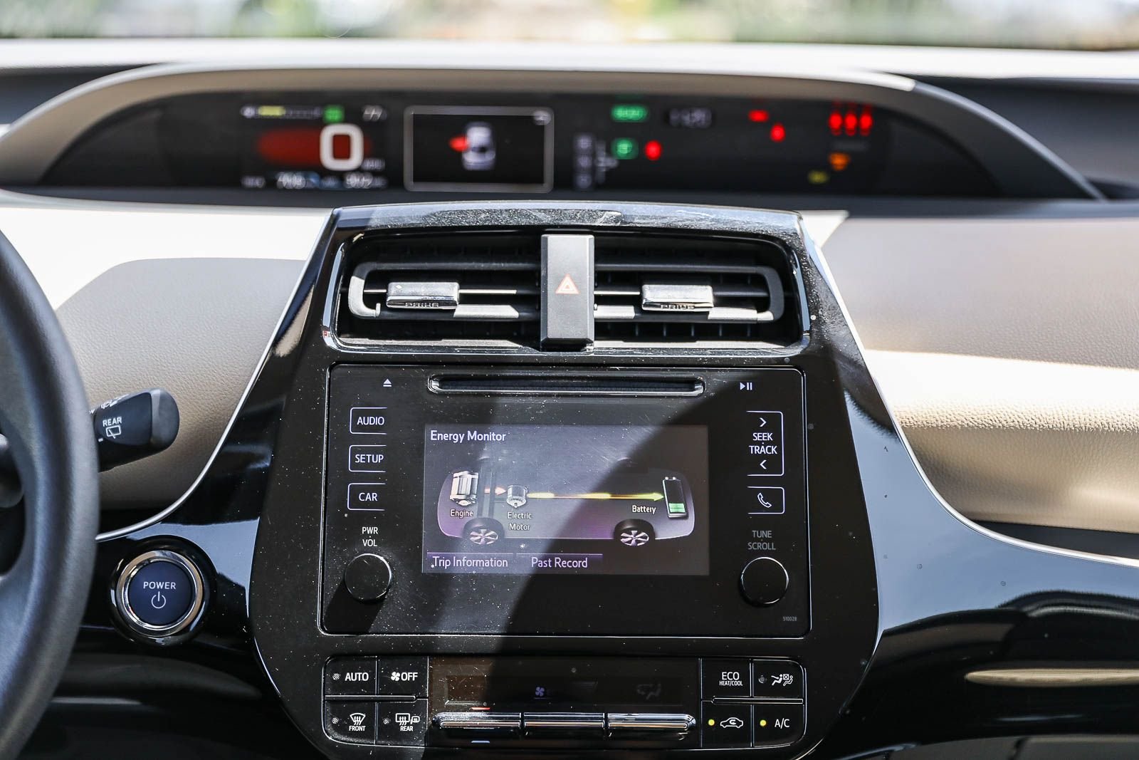 Certified Used 2018 ATTITUDE BLACK MC. Toyota Two image 14