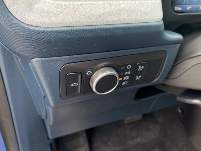 New 2026 Blue Ford XLT image 14