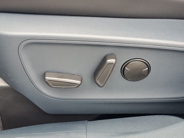New 2026 Space White Metallic Ford Tremor® image 43